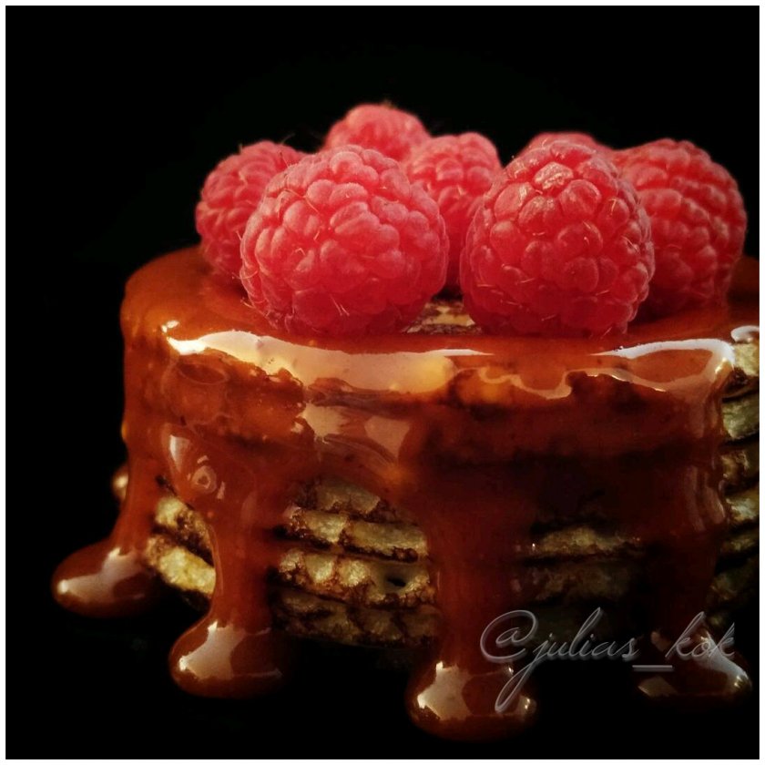 Saffranskolasås med rom